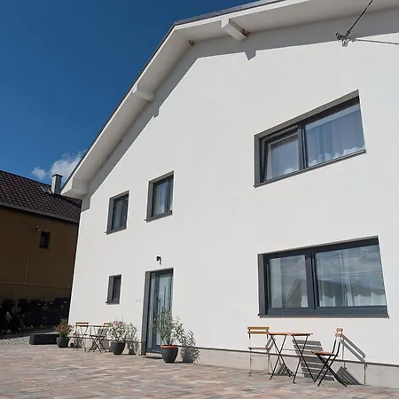 בית נופש Villa Hrachovo